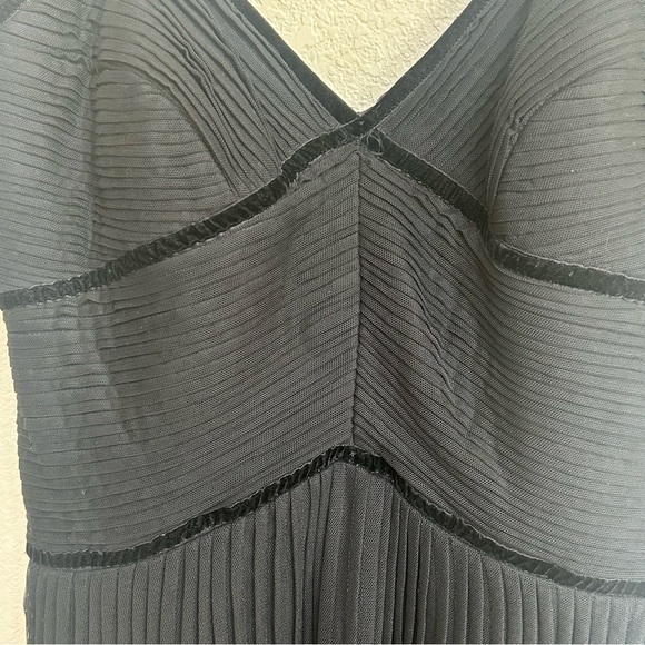 JS Collections Black Pleated Cocktail Party Formal Wedding Dress Women’s 8 - Picture 4 of 6